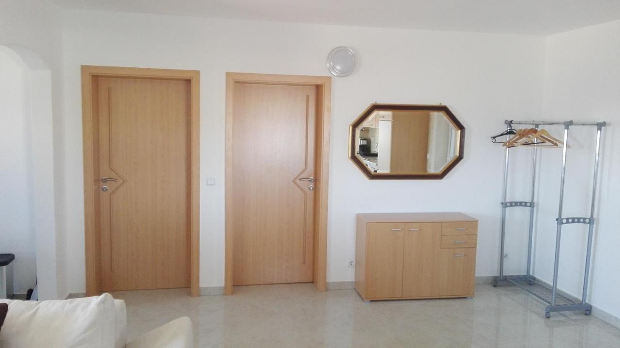 Apartments Marko Sutivan Insel Brac Esterno foto